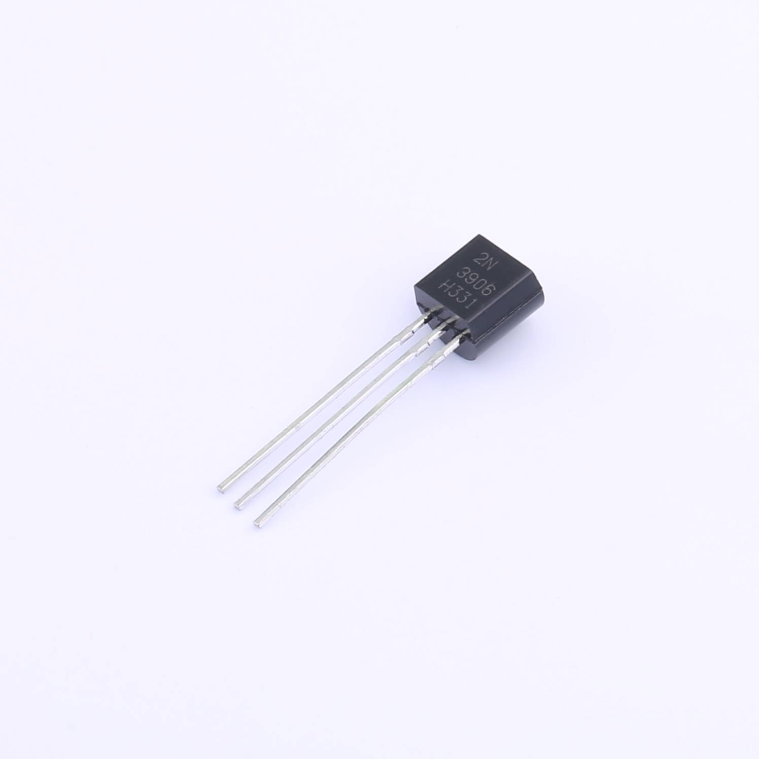 三极管2N3906