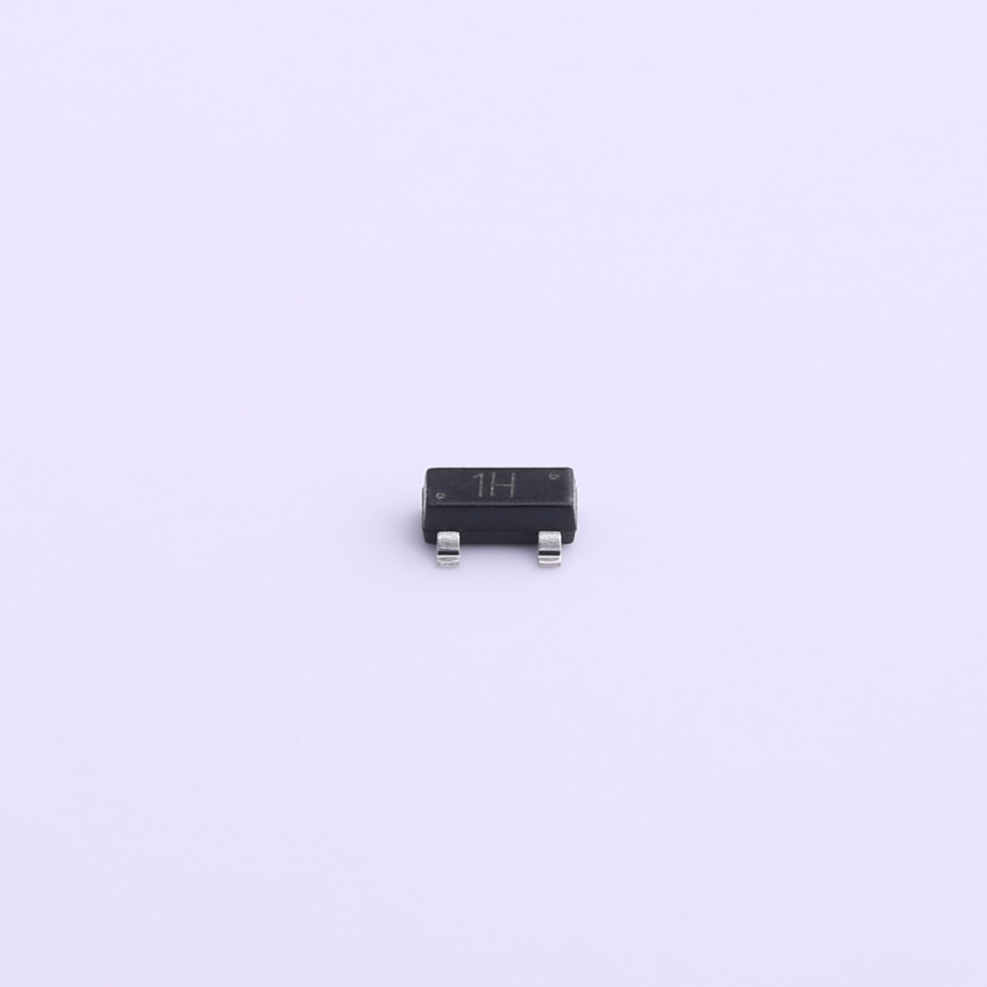 三极管MMBTA05
