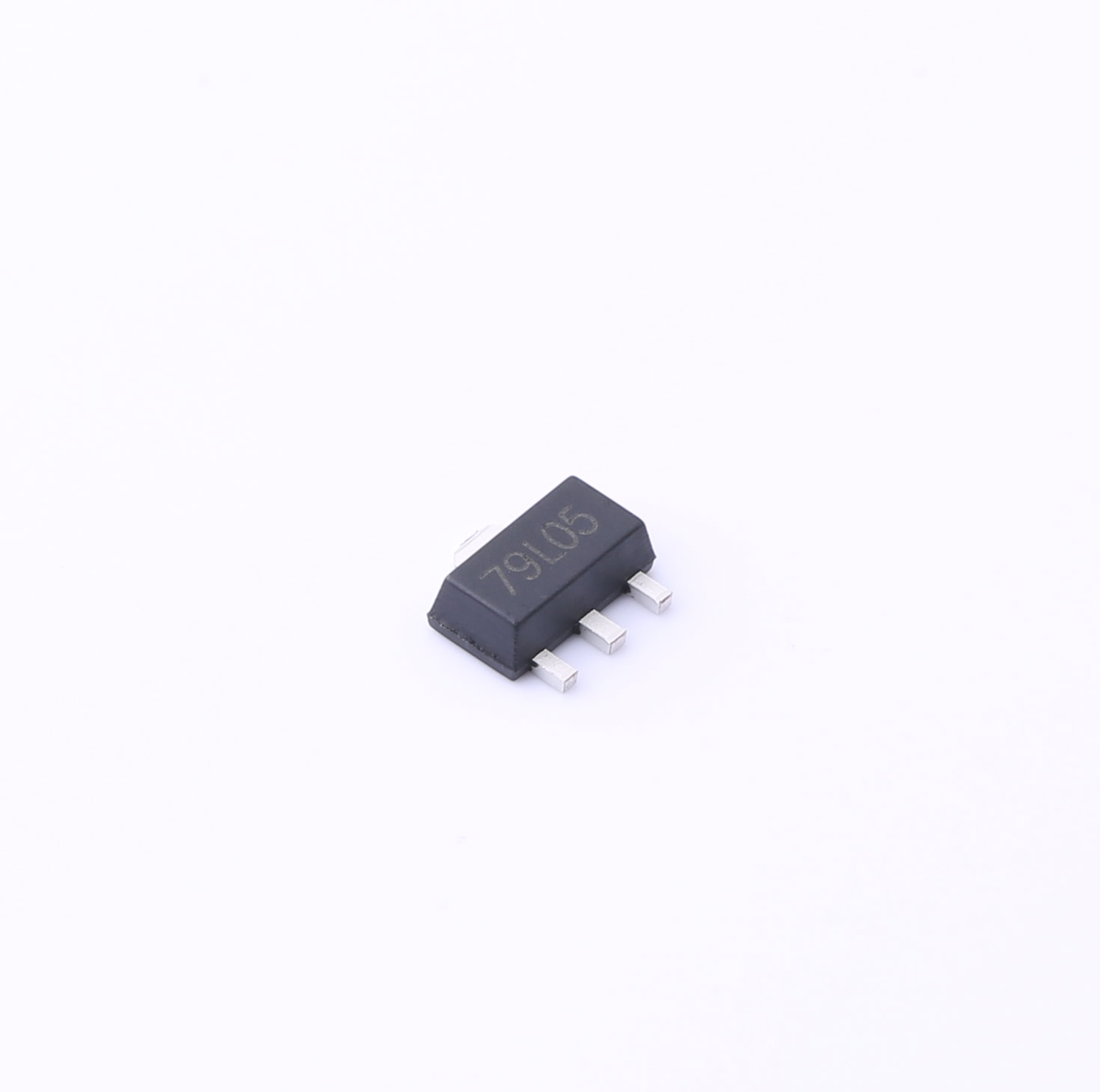 线性稳压器79L05